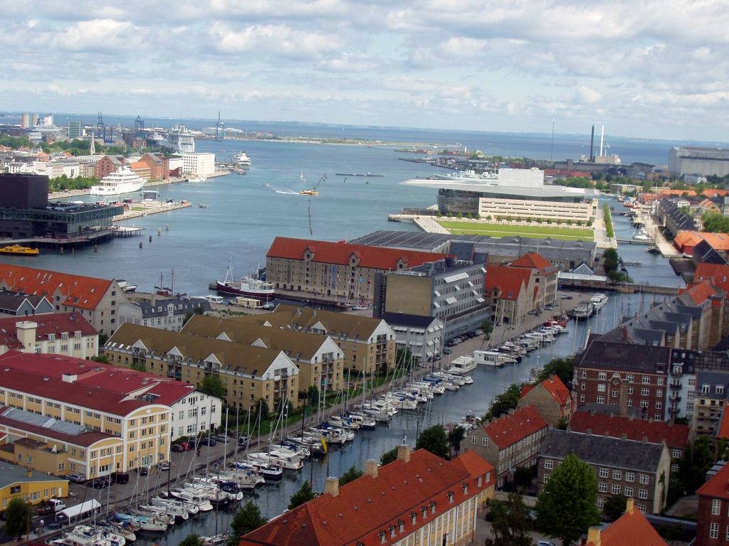 Копенгаген. Вид со шпиля церкви Христа Спасителя в
