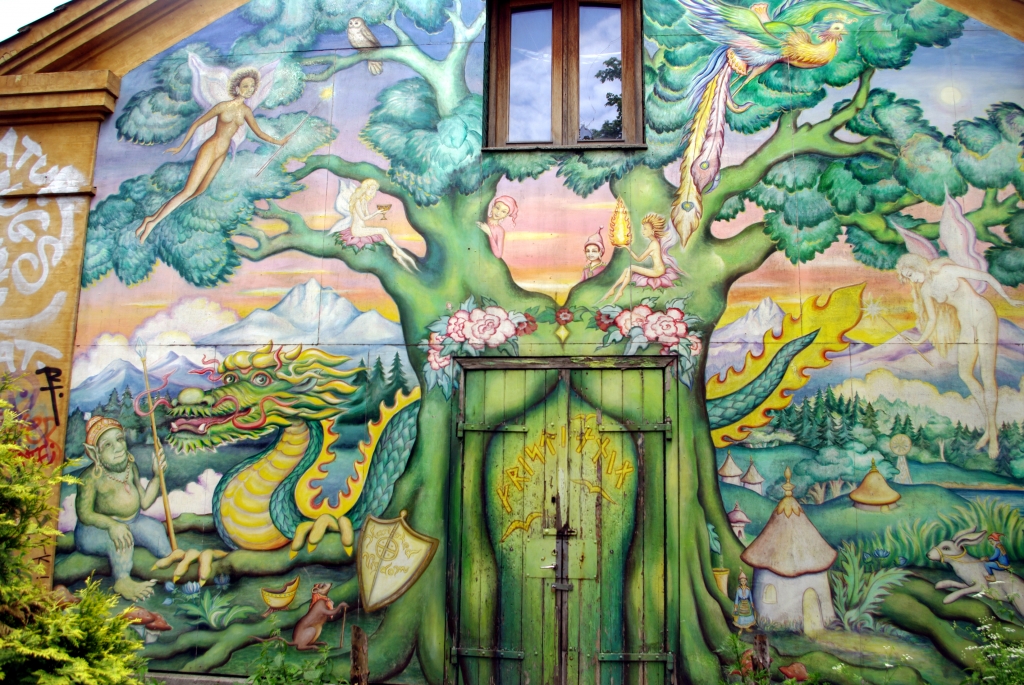 Роспись стены на одном из домов в Христиании